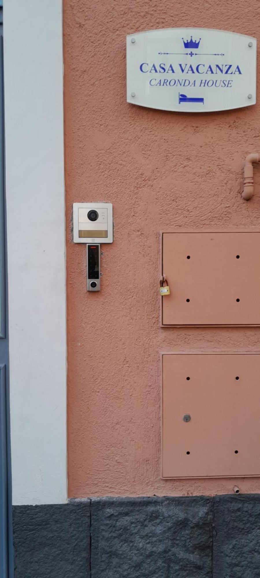 Caronda House Apartment Catania Exterior photo